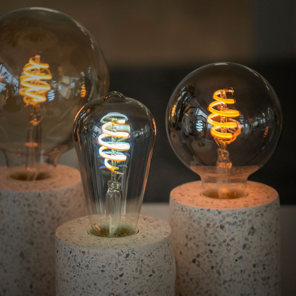 Hombli Smart Filament Bulb E27 Edison Goud 1 stuk 5.5W 1800K 2700K Hombli 123led